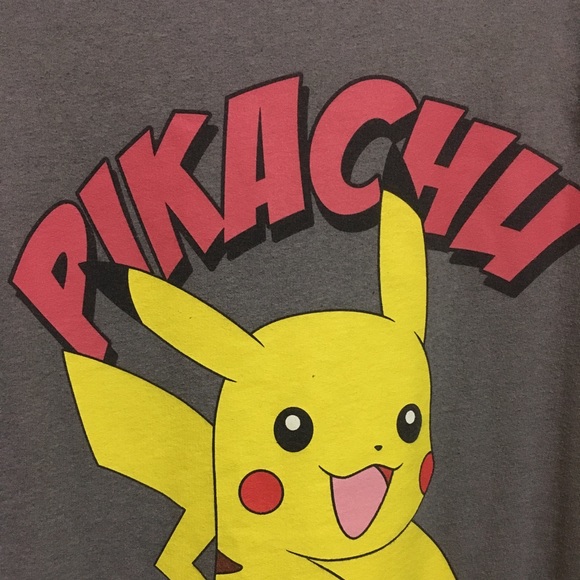 Pikachu Sweater - Picture 2 of 2